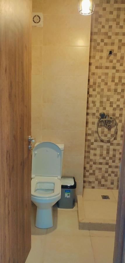 Appartement Nour 5 Marrakech Centre Gueliz Avec Piscine Marakéš Exteriér fotografie